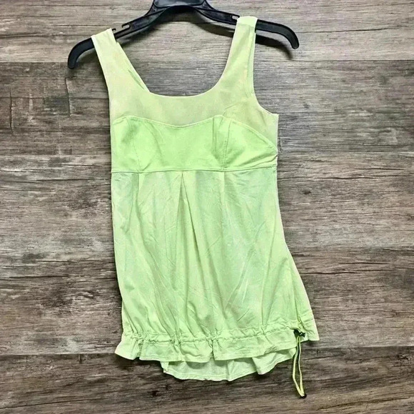 Lululemon Athletica Light Green Tank Top Women’s Size 4 - Picture 1 of 6